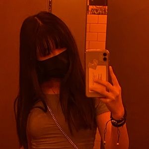 Meet your Posher, Lea